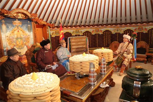 2014-01-31zolgolt_big2.jpg