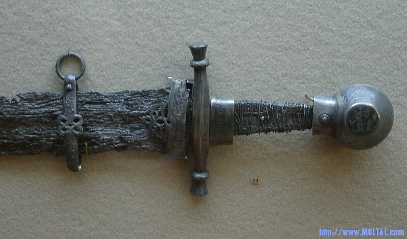 sword1.jpg