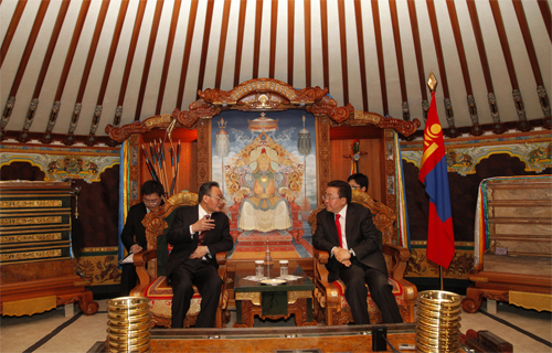 2013-01-31ubangao_big2.jpg
