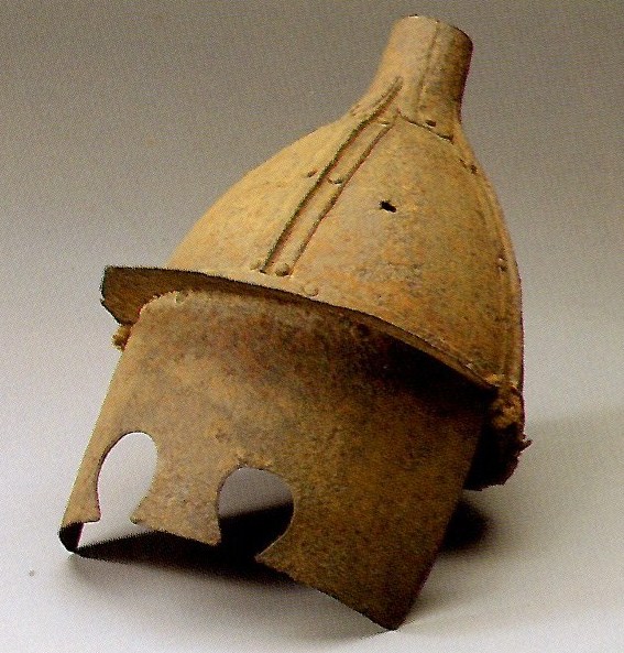 The_helmet_of_a_Mongolian_army_(2).jpg